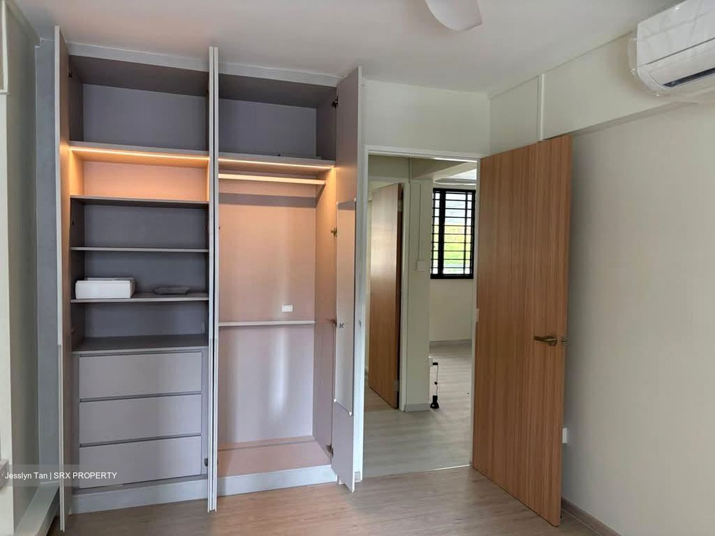 Blk 844 Tampines Ville (Tampines), HDB 3 Rooms #561751391